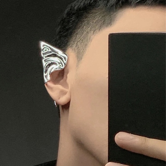 NEW unisex Elf Ear Accessories Metal Ear Clip For Trendy Punk Party Show Jewelry - Picture 3 of 3